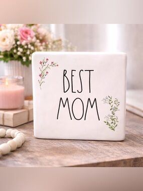 NEW Rae Dunn “BEST MOM” Ceramic Block Decor 4x4 – Mother’s Day Gift